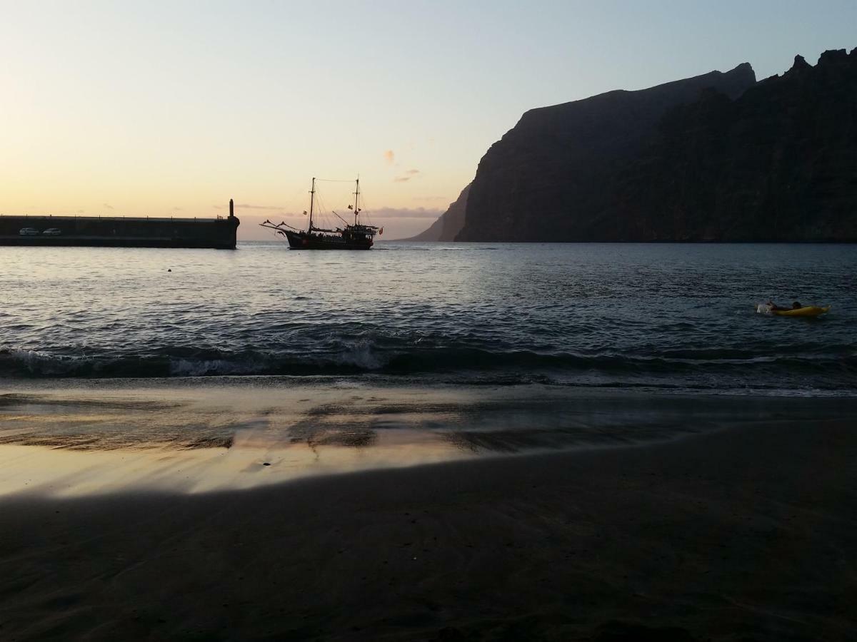 Magical Apt. With Sea View & Cliff 阿坎提拉德洛斯基 外观 照片